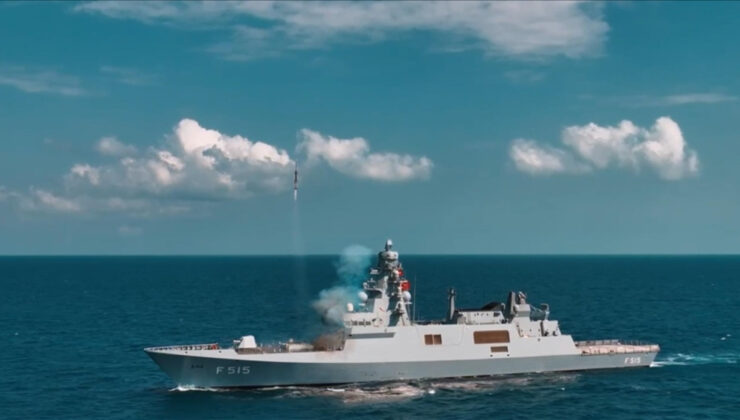 HİSAR-D RF füzesi, TCG İSTANBUL’dan başarıyla ateşlendi