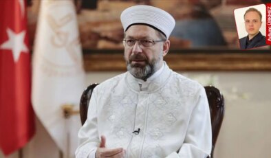 İlahiyatçı-felsefeci Prof. Dr. Şahin Filiz, Diyanet’in hutbelerde yaptığı çarpıtmaları deşifre etti: Ayet ve hadisler çarpıtılarak kadınlara baskı oluşturuluyor!