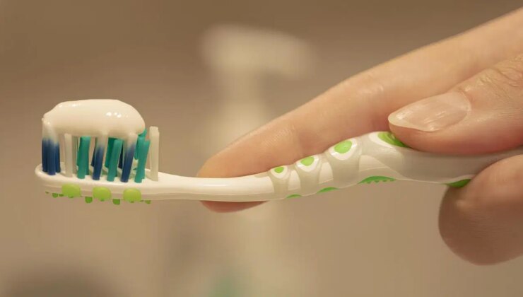 İnsan saçından diş macunu üretildi