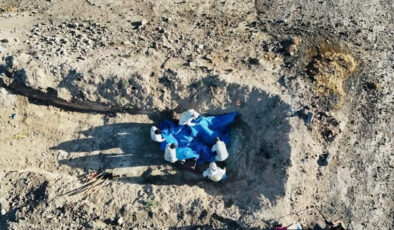 Irak’ta DEAŞ’tan kalma toplu mezar kazılmaya başlandı