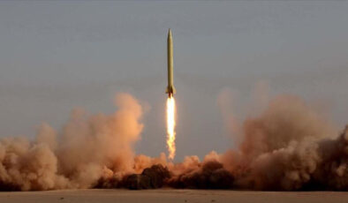 İran Savunma Bakanı: İsrail savaşından sonra yeni füzeler ürettik