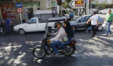 İran’da kadınlara motosiklet izni gündemde