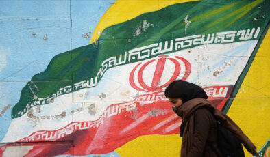 İranlı yetkili duyurdu: Hükümet, kadınlara motosiklet sürme serbestliği üzerinde çalışıyor