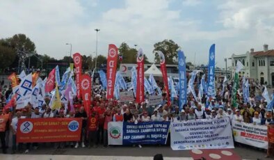 İş bırakan memurların eylemleri İstanbul’da sürüyor: ‘Sokaklarda, alanlardayız’