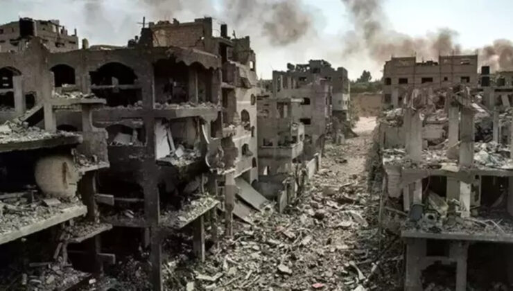 İsrail, Gazze’de Filistin Kızılay’ı karargahını bombaladı: 1 personel hayatını kaybetti