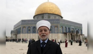 İsrail’den Mescid-i Aksa giriş yasağı: Başmüftü uzaklaştırıldı