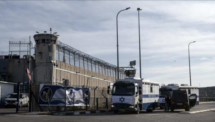 İsrail’in Damon Hapishanesindeki Filistinli kadınlar, ciddi ihlallere maruz kalıyor