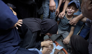 İsrail’in Gazze’ye son saldırılarında 6’sı çocuk 21 kişi yaşamını yitirdi