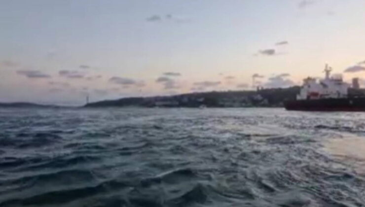 İstanbul Boğazı gemi trafiğine kapatıldı