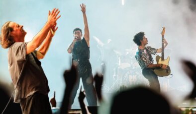 İstanbul Festivali’nde rock zirvesi… Duman ve Dolu Kadehi Ters Tut aynı gecede sahne aldı!