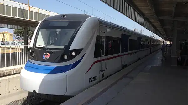 İZBAN seferleri yeniden başladı