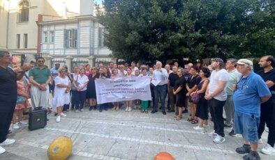 Kadıköy’de 17 Ağustos anması: ‘Deprem değil, ihmal öldürüyor!’