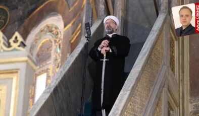 Kadınların giyiminden tatile yaşamı şekillendirmeye çalışan kurum skandallarıyla gündemde: Diyanet eliyle kuşatma