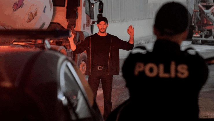 Kaosun Anatomisi dizisinin konusu ne? Kaosun Anatomisi dizisinin oyuncuları kim?