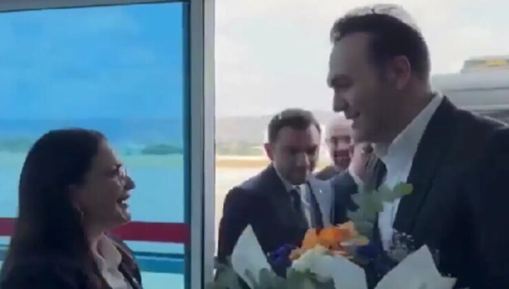 ‘Kırmızı halı eksik’: AKP Gençlik Kolları Başkanı havalimanına VIP’ten giriş yaptı