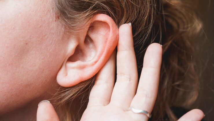 Kulak ağrısı geçmiyorsa dikkat: Ciddi hastalıkların ilk işareti olabilir
