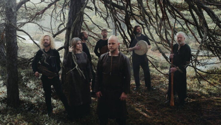 Kuzeyin güçlü sesi Wardruna, önceki akşam Harbiye’de  konser verdi: ‘Bize kim şarkı  söyleyecek?’