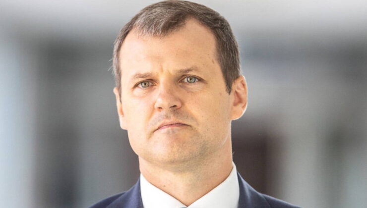 Litvanya Başbakanı yolsuzluk soruşturmaları ve protestolar sonucu istifa etti