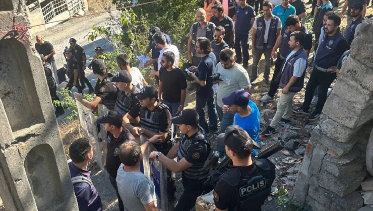 Mahalle sakinlerine polis ekipleri müdahale etti, 4 kişi gözaltına alındı: Topağacı’nda direnişe devam
