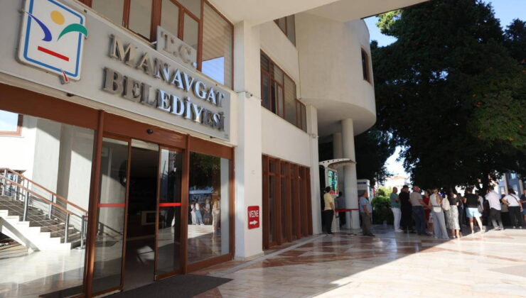 Manavgat Belediye Başkan Yardımcısı Özer, CHP’den ve görevlerinden istifa etti