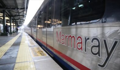 Marmaray’da 1 saat arayla iki intihar!