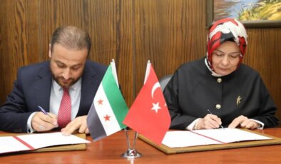 MEB’den HTŞ’yle protokol: Türkiye Suriye’ye öğretmen yetiştirecek