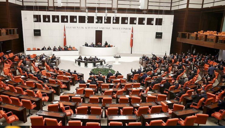 ‘Meclis Başkanlığı Tezkeresi’ oy birliğiyle kabul edildi