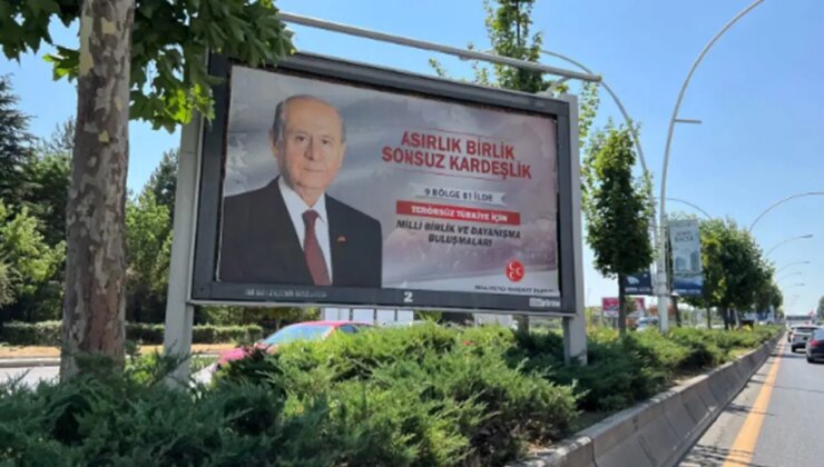 MHP sahaya indi: Afişlerde ‘9 bölge’ vurgusu tartışma yarattı!