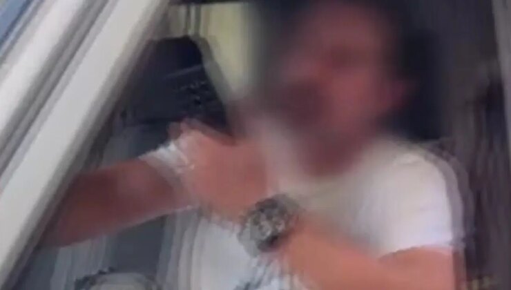 O anlar kamerada: Avcılar’da askeri personel olduğunu iddia etti, aracıyla yolu kapattı