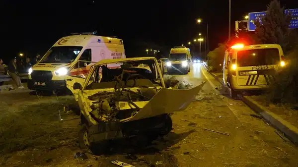 Otomobiliyle kaçan sürücü dehşet saçtı: Çok sayıda yaralı var!