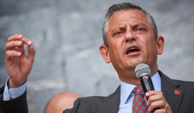 Özel’den Trabzon’da ‘İmamoğlu’ vurgusu: ‘Erdoğan yenilmez değil ama…’