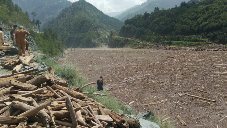 Pakistan’da sel felaketi: Son 2 günde 351 kişi hayatını kaybetti