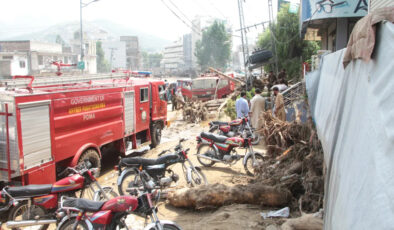 Pakistan’daki sel felaketinde bilanço artıyor: Can kaybı 800’e yükseldi