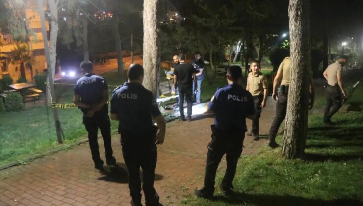 Parkta çıkan tartışma kanlı bitti: 1 ölü!