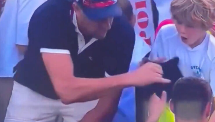 Polonyalı CEO, tenisçinin imzaladığı şapkayı çocuktan çaldı