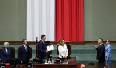 Polonya’nın yeni Cumhurbaşkanı Nawrocki yemin ederek görevine başladı