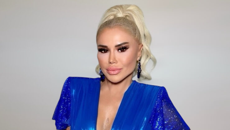 Şarkıcı Ceylan milyonluk teknesiyle Bodrum’da! Fotoğraflarını sosyal medyadan paylaştı