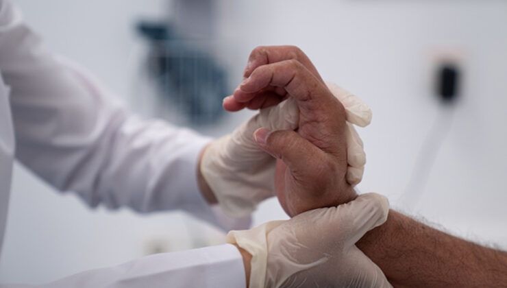 Sedef romatizmasının hasarı tedaviyle önleniyor