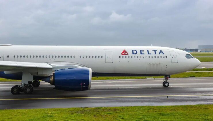 Şiddetli türbülans uçağı yoldan etti: 25 yolcu yaralı