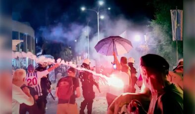 Sırbistan’da protestolar tırmanıyor: Hükümet karşıtları ve destekçileri çatıştı
