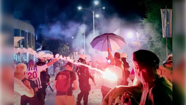 Sırbistan’da protestolar tırmanıyor: Hükümet karşıtları ve destekçileri çatıştı