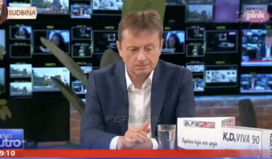 Sırp Bakan Darko Glisic, canlı yayında beyin kanaması geçirdi