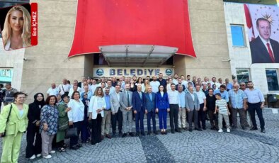 Söke’de ilk icraat: Belediye binasına Erdoğan posteri astı