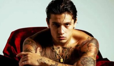 Son dakika… Ünlü rapçi Çakal’a konser çıkışı silahlı saldırı! Hastaneye kaldırıldı: Saldırı anının görüntüleri ortaya çıktı!