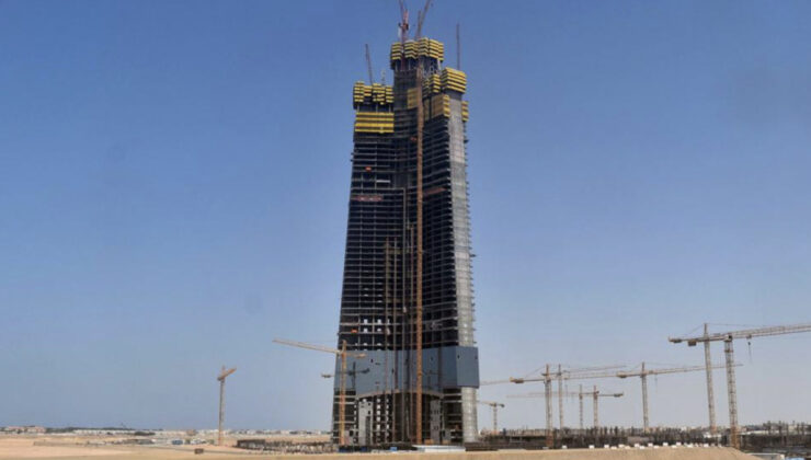 Suudi Arabistan’da inşa ediliyor: Dünyanın en yüksek binası rekora koşuyor