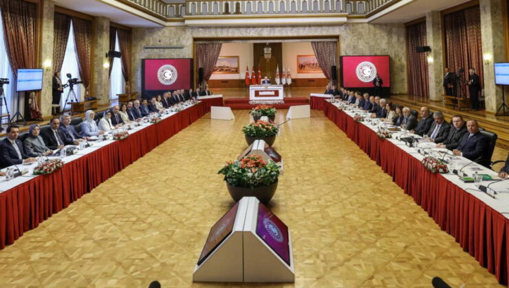 TBMM: ‘Komisyonun gelecek toplantılarında iş dünyasının, memur ve işçi sendikalarının temsilcileri dinlenecek’