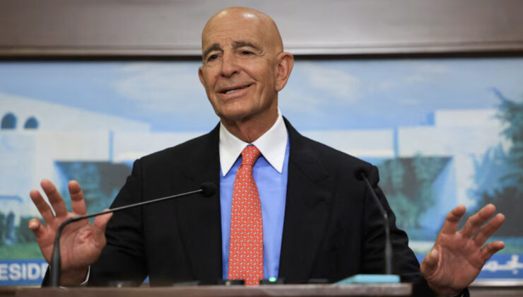 Tom Barrack’tan gazetecilere hakaret: Hayvanca davranmayın medeni olun