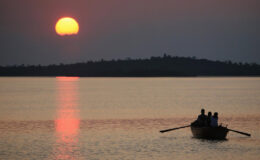 Türkiye’nin Venedik’i Gölyazı eşsiz manzarasıyla cezbediyor