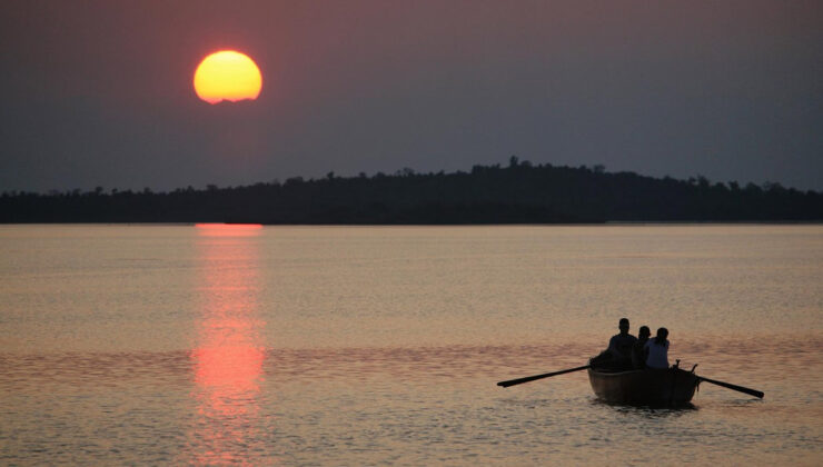 Türkiye’nin Venedik’i Gölyazı eşsiz manzarasıyla cezbediyor