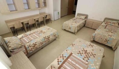 Üniversite öğrencisi 19 Mart protestolarına katılması nedeniyle yurttan atıldı